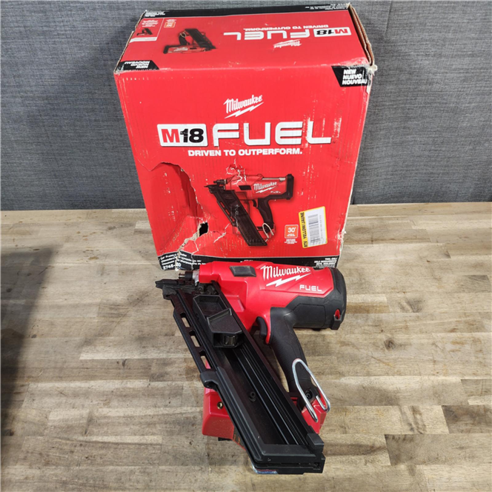 HOUSTON LOCATION - AS-IS M18 FUEL 3-1/2 in. 18-Volt 30-Degree Lithium-Ion Brushless Cordless Framing Nailer (Tool-Only)