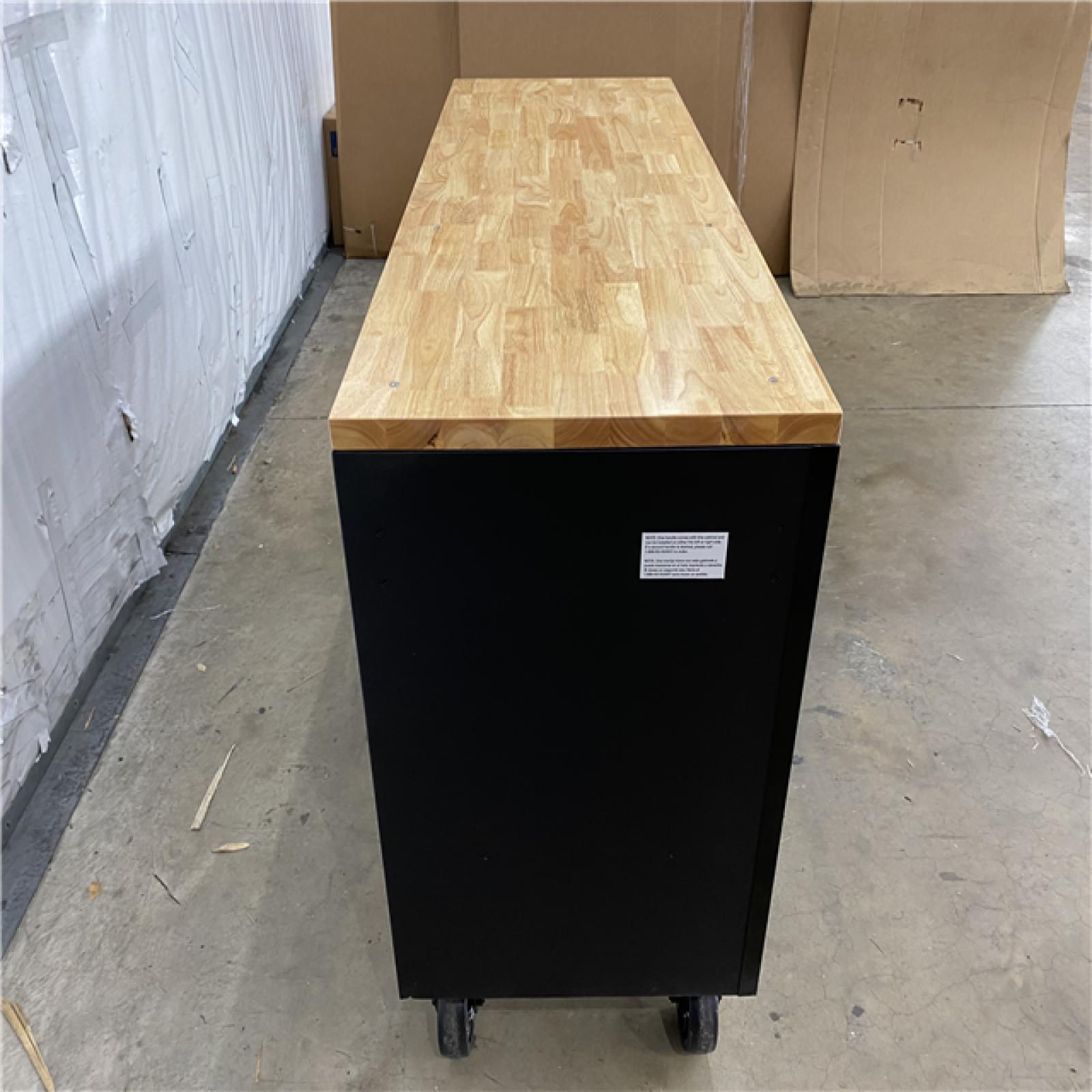 Houston Location AS IS - Husky 15 Drawer Mobile Workbench