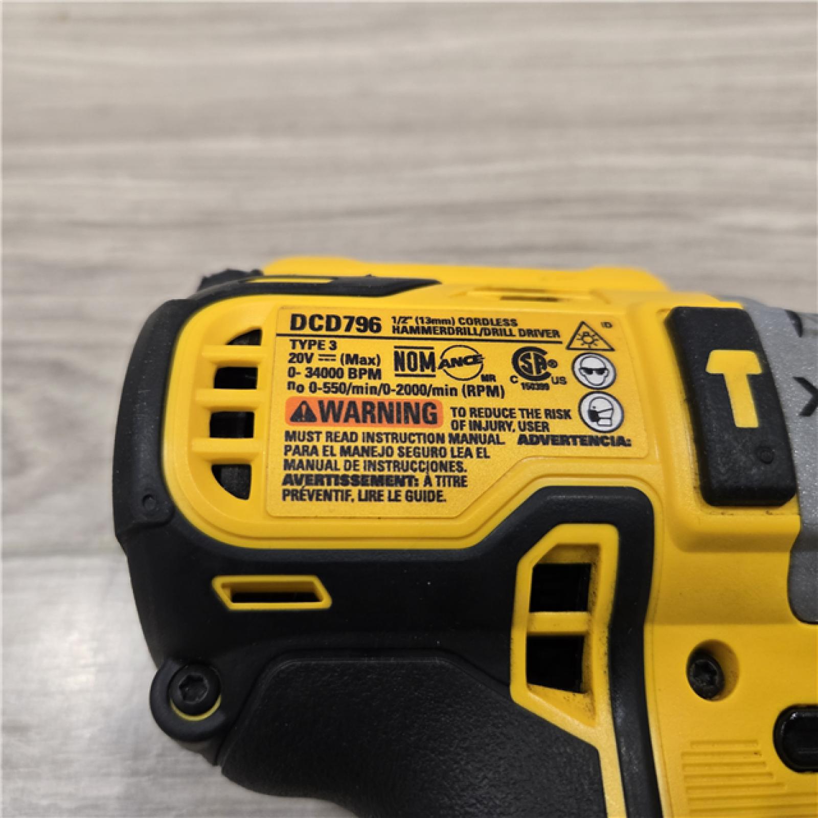 AS-IS Dewalt 20V MAX XR Cordless 1/2 in. Hammer Drill/Driver (Tool-Only)
