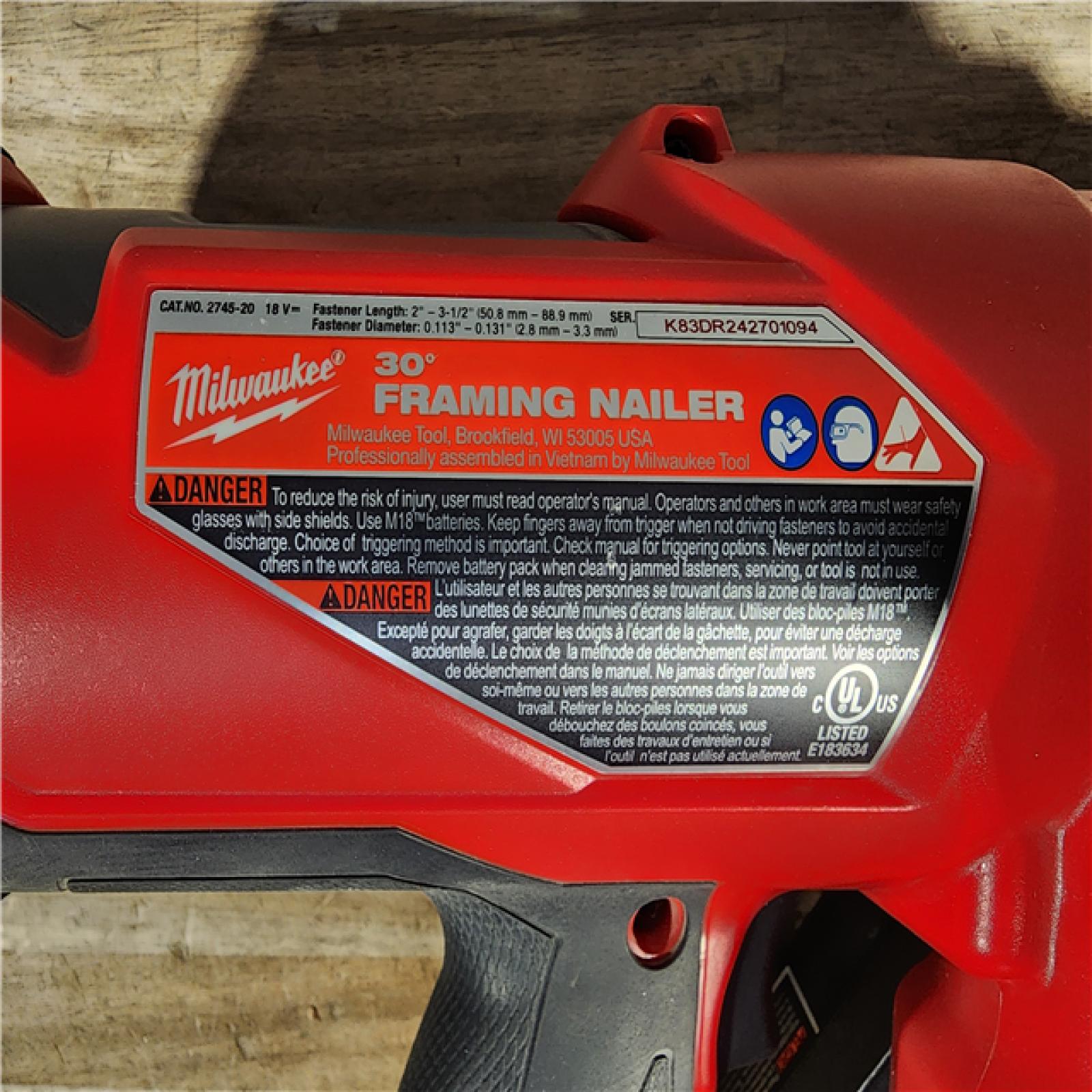 HOUSTON LOCATION - AS-IS M18 FUEL 3-1/2 in. 18-Volt 30-Degree Lithium-Ion Brushless Cordless Framing Nailer (Tool-Only)