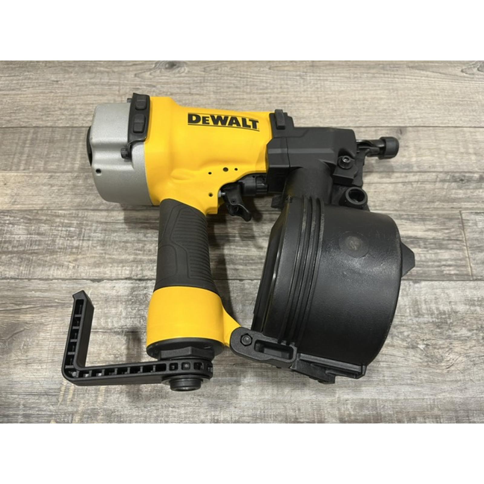AS-IS DEWALT Pneumatic 15-Degree Coil Corded Siding Nailer