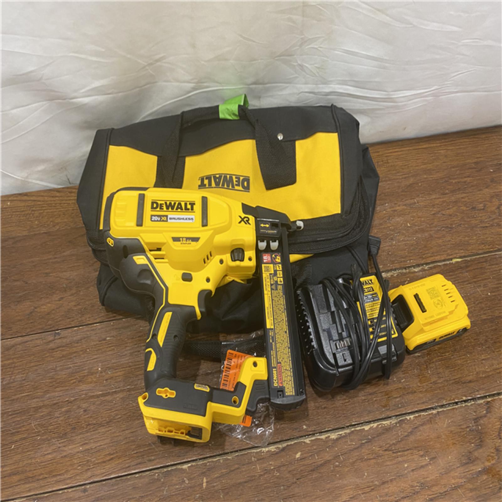 AS-IS DEWALT 20V-MAX XR 18GA BRAD NAILER KIT