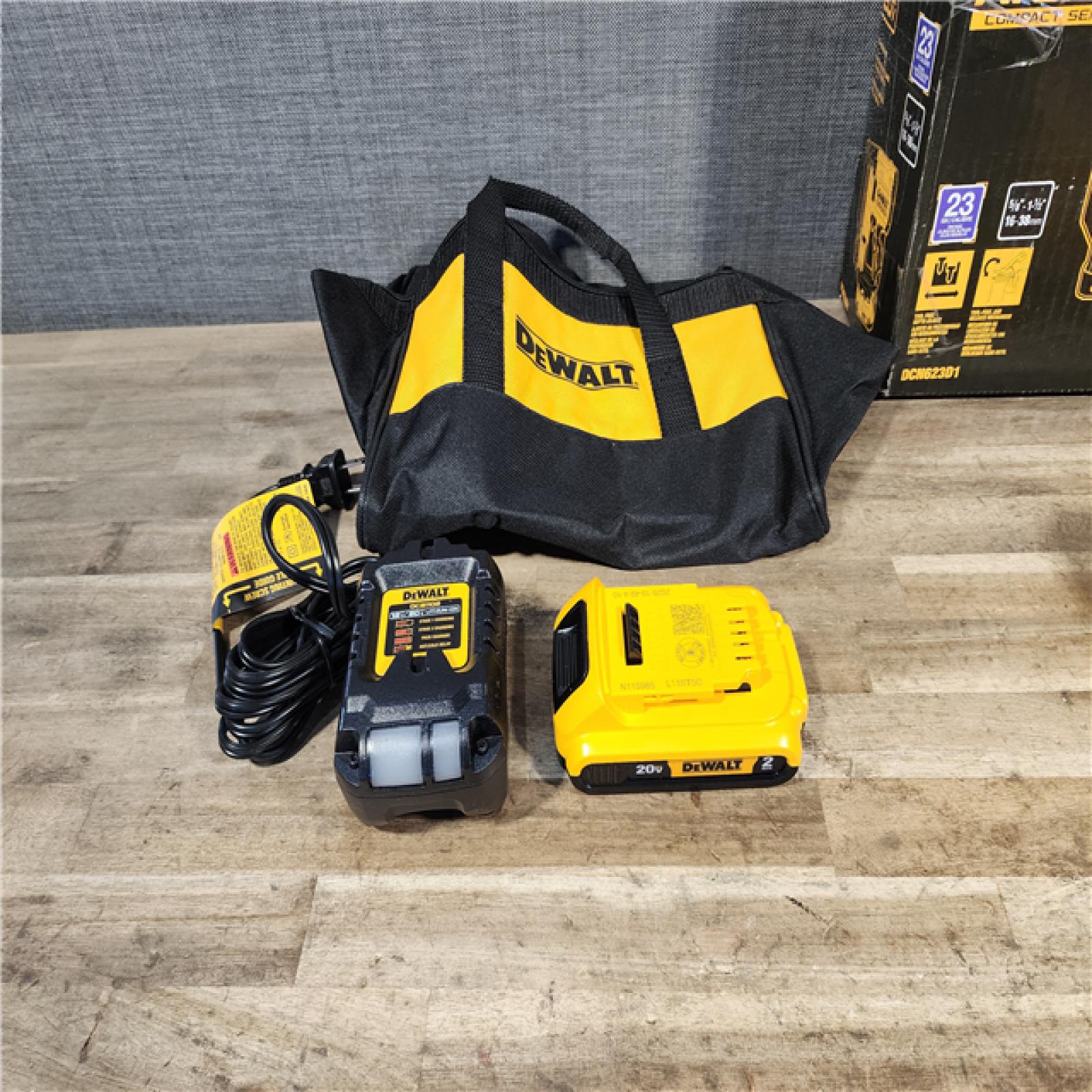 HOUSTON LOCATION - AS-IS DEWALT ATOMIC 20V MAX Lithium Ion Cordless 23 Gauge Pin Nailer Kit