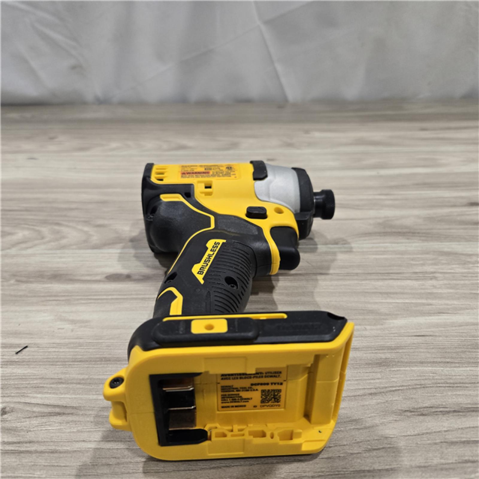 AS-IS DeWALT ATOMIC 20V MAX Cordless Compact Impact Driver Kit