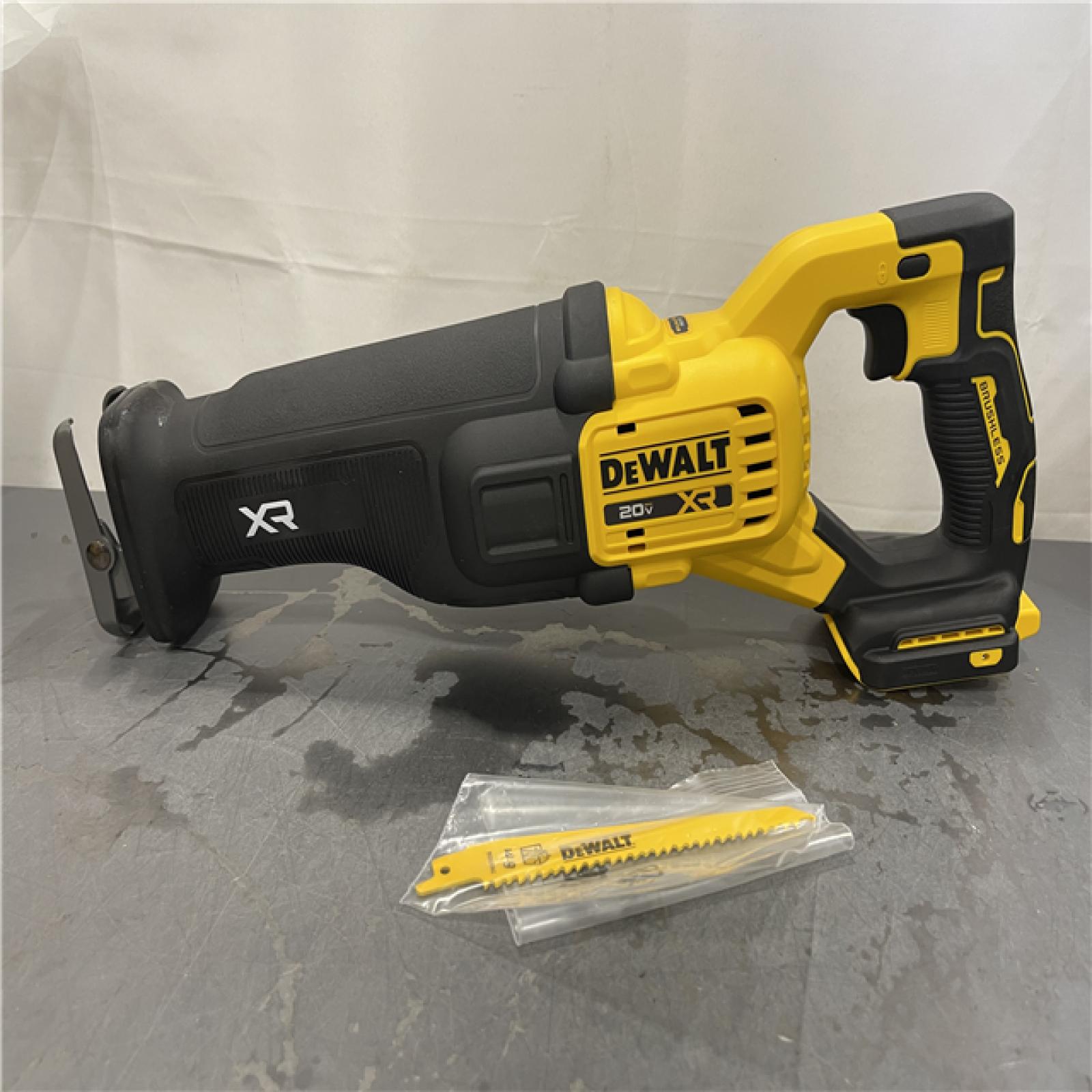AS-IS - DeWalt 20V MAX XR Cordless Brushless Reciprocating Saw