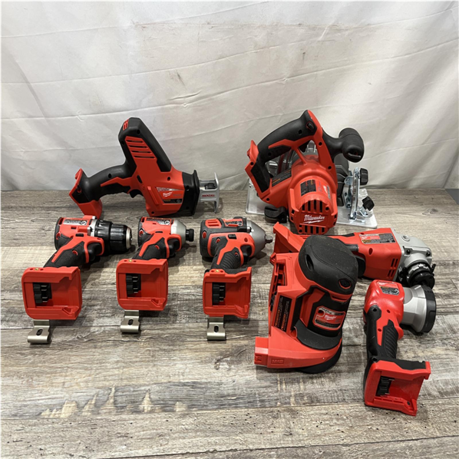AS-IS Milwaukee 18V Lithium-Ion Cordless (8-Tool) Combo Kit