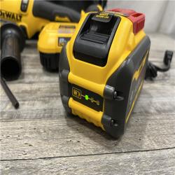 AS-IS DEWALT FLEXVOLT 60V MAX Cordless Brushless 4.5 in. - 6 in. Small Angle Grinder Kit