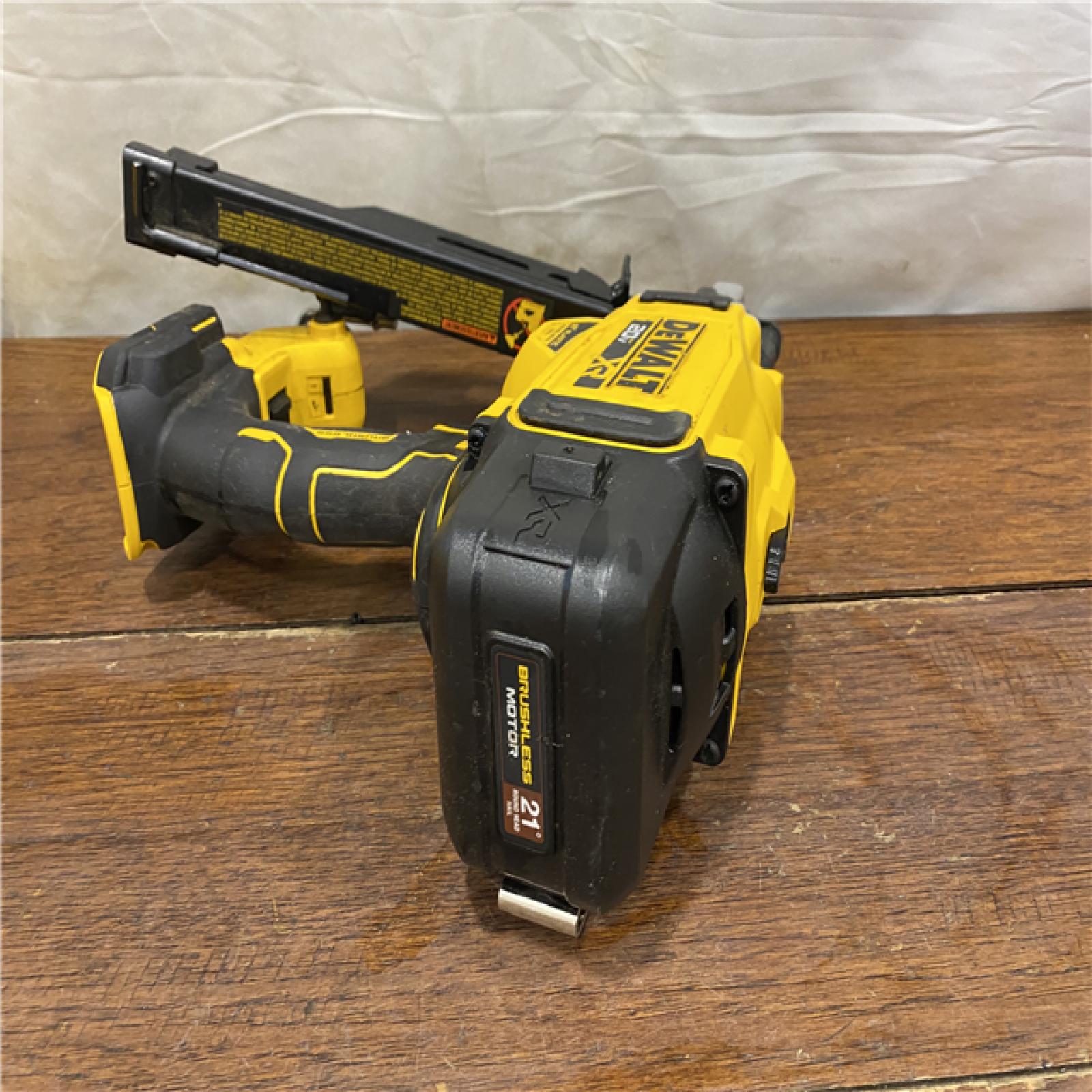 AS-IS DEWALT 20-Volt 21° Cordless Framing Nailer (Tool-Only)