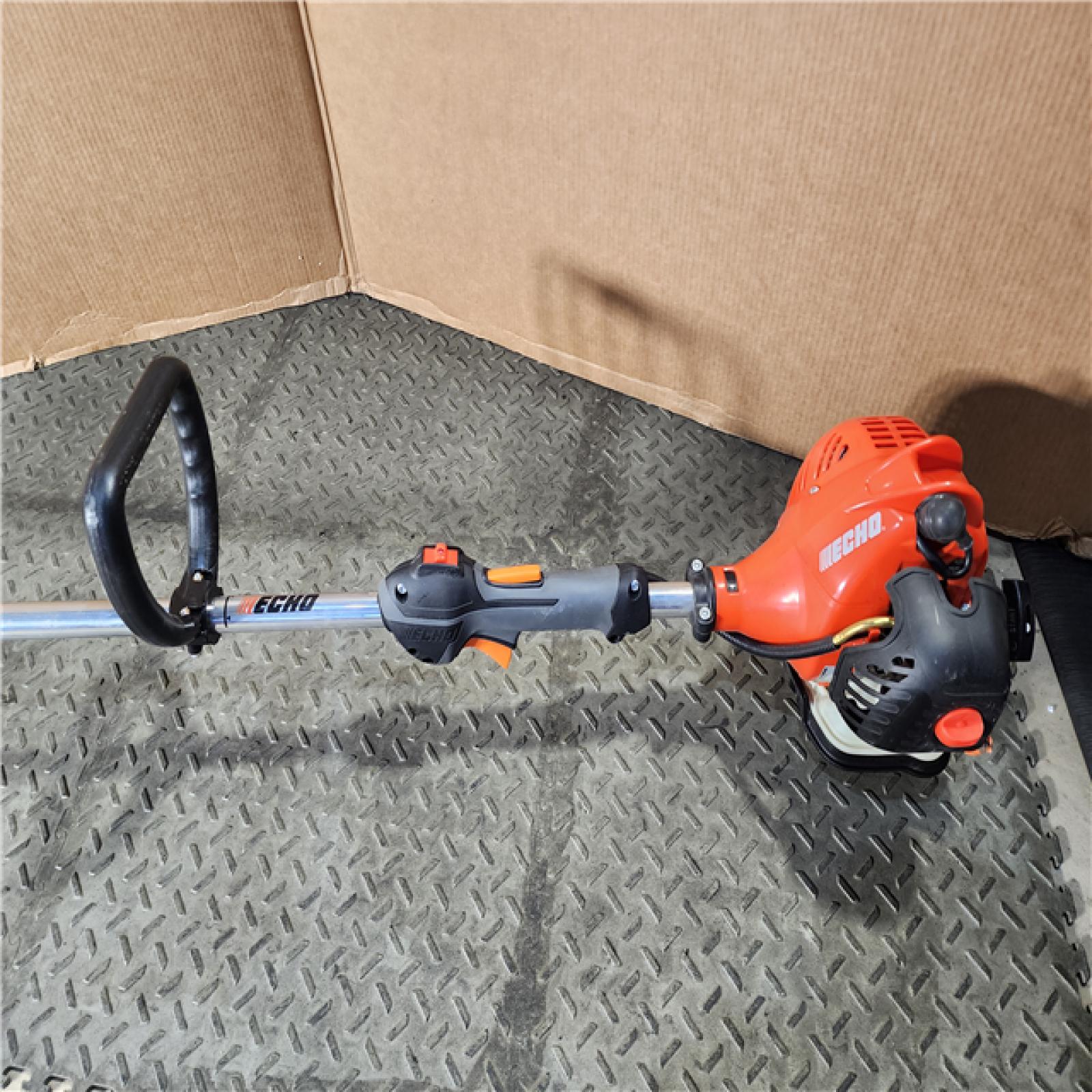 HOUSTON LOCATION - AS-IS ECHO  Cc Gas 2-Stroke Lawn Edger