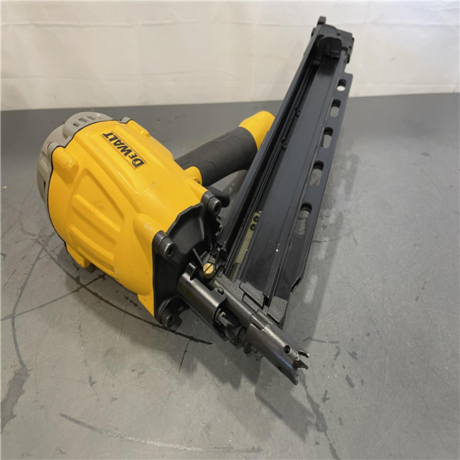 AS-IS - DeWalt Pneumatic 21-Degree Collated Corded Framing Nailer