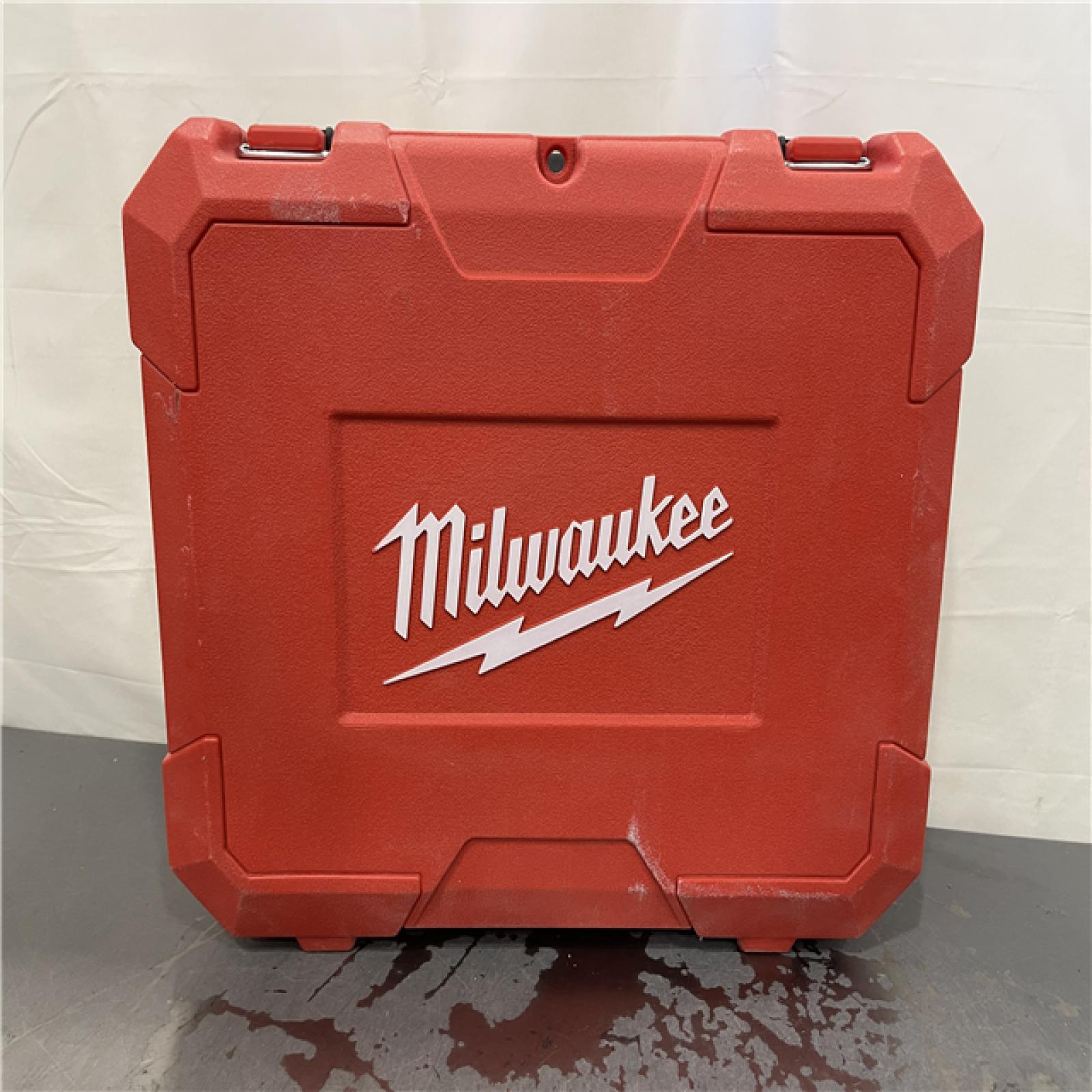 AS-IS- Milwaukee 1-1/8 in. Corded SDS-Plus Rotary Hammer