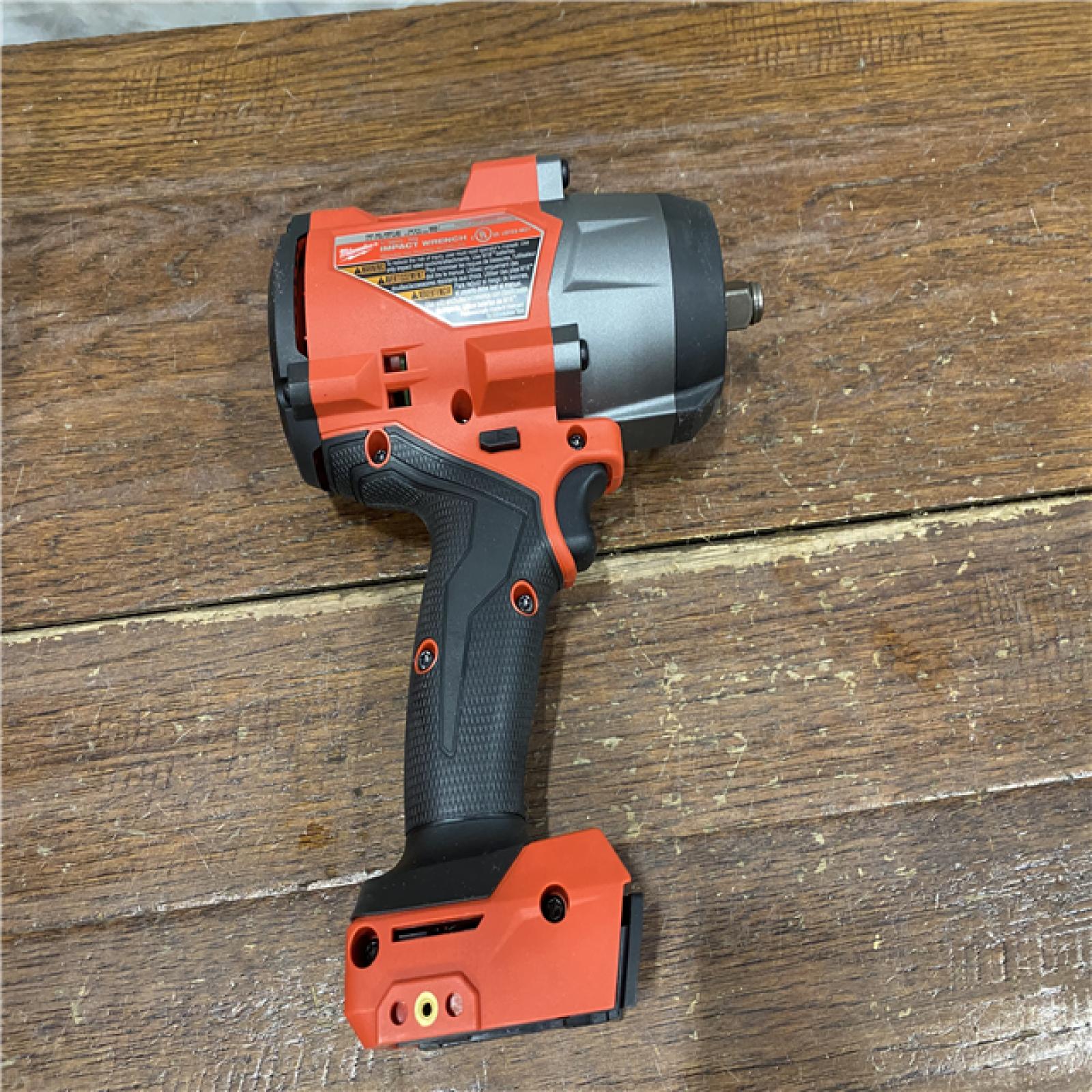AS-IS Milwaukee M18 FUEL 1/2 High Torque Impact Wrench with Friction Ring Kit