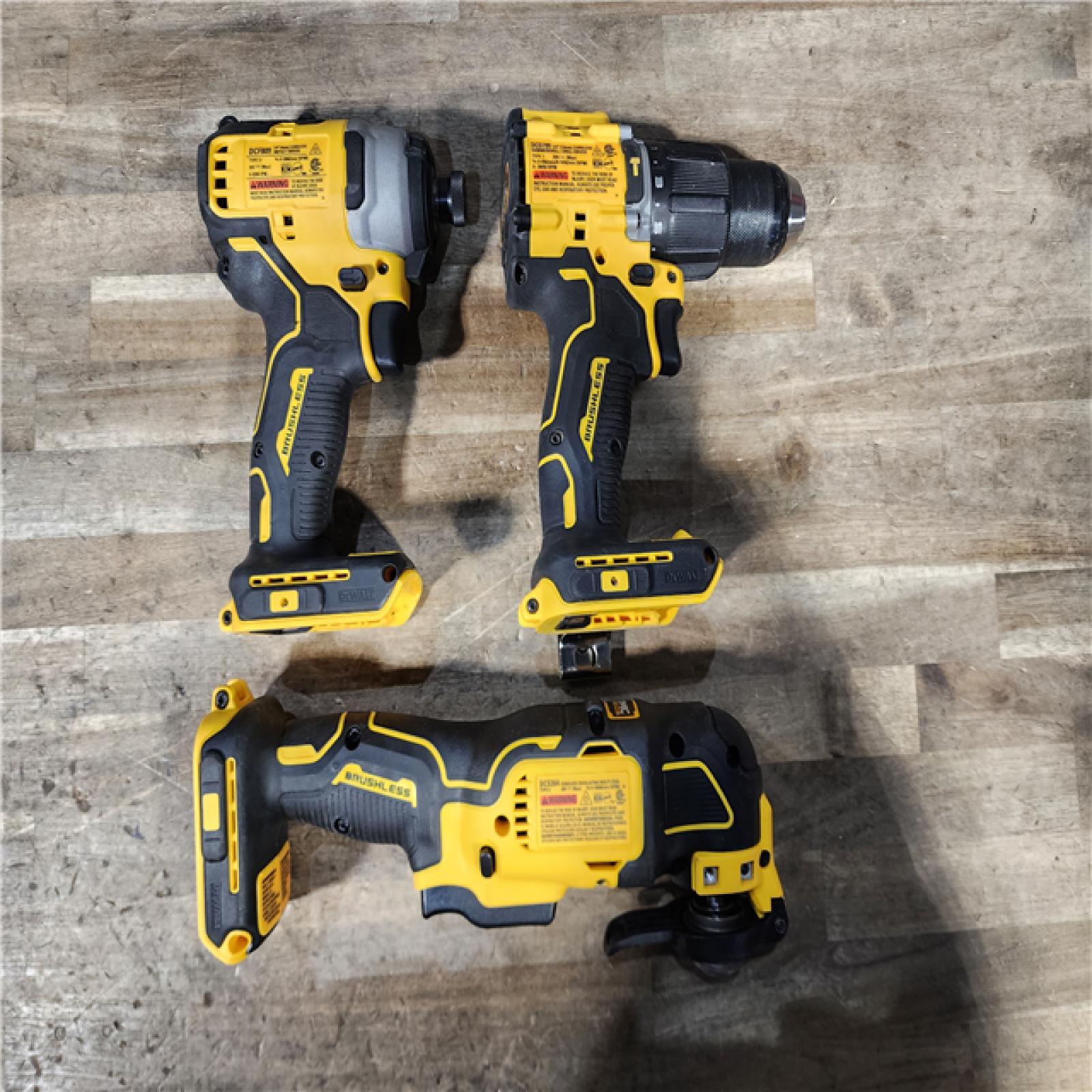 HOUSTON LOCATION - AS-IS DEWALT 3 TOOL COMBO KIT W/ (2) BATTERY & CHARGER