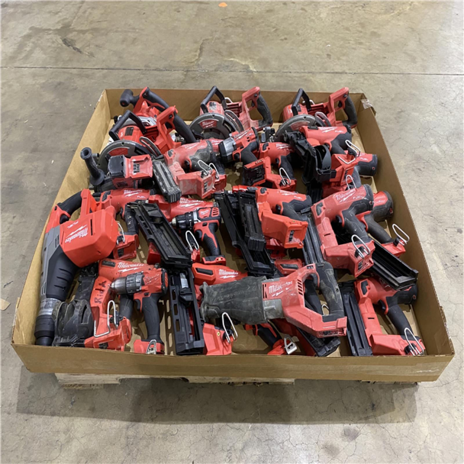 Houston Location AS IS - Tool Pallet