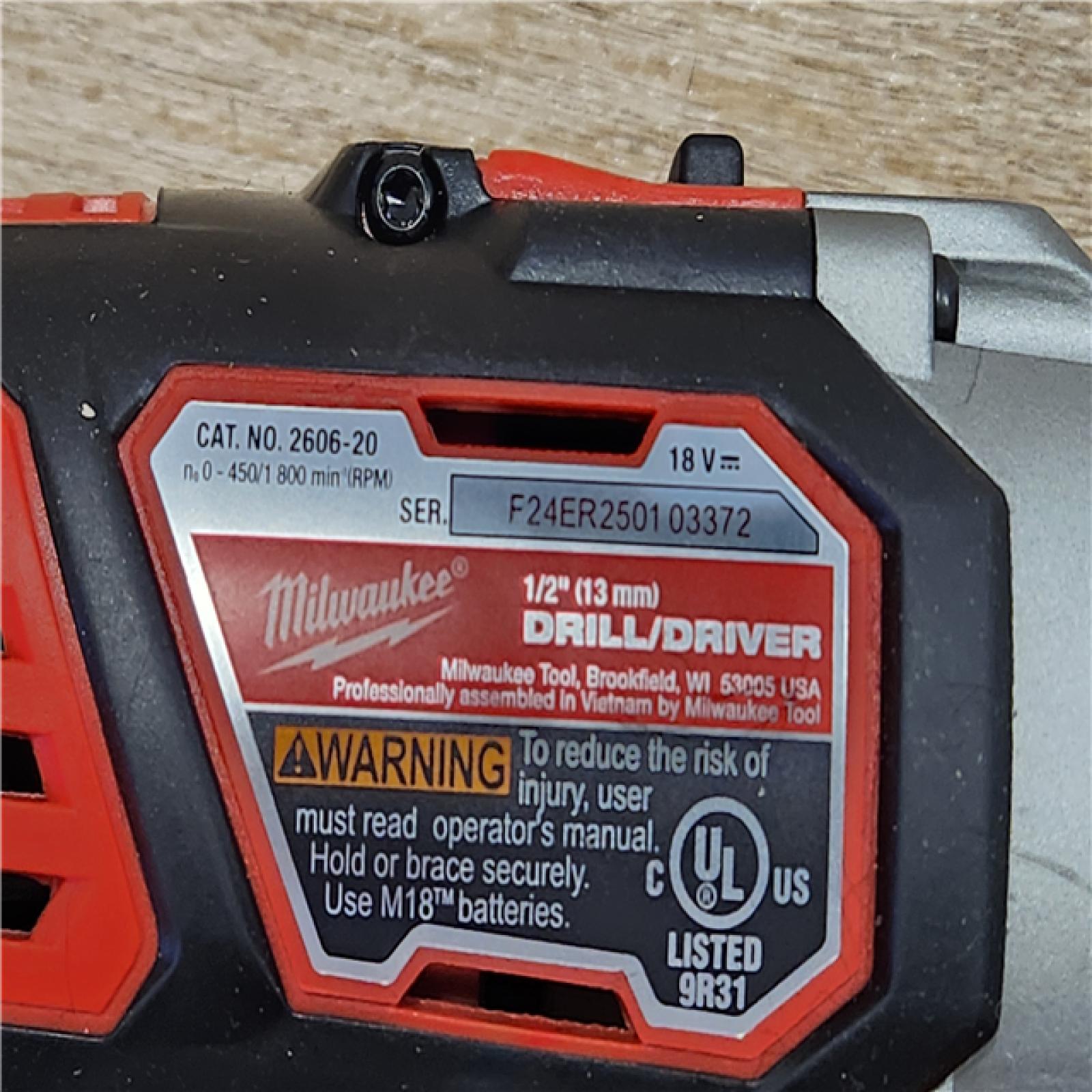 AS-IS- Milwaukee  18V Lithium-Ion Cordless Drill Driver/Impact Driver Combo Kit