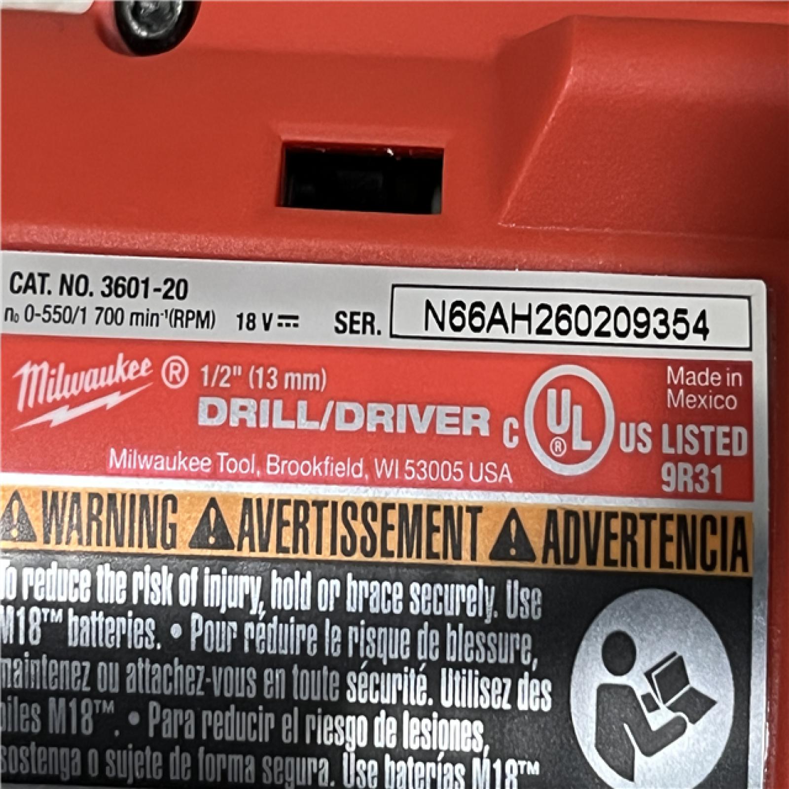 AS-IS Milwaukee 18V Lithium-Ion Brushless Cordless 1/2 in. Compact Drill/Driver with kit