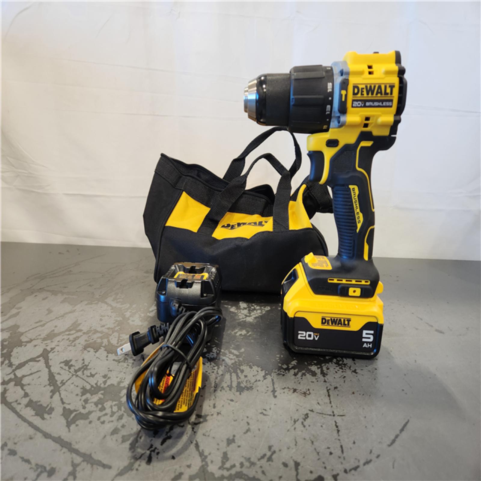 AS-IS- DEWALT ATOMIC 20V Lithium-Ion Cordless 1/2 in. Hammer Drill Kit