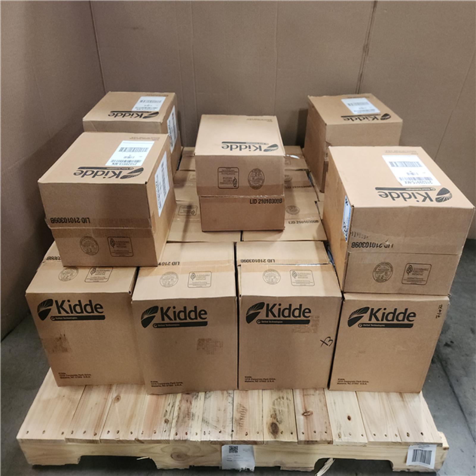 Phoenix NEW Kidde Firex Plug-in Carbon Monoxide Detector  9V Battery Backup  Digital Display 4-Per Box Pallet (21-Boxes)