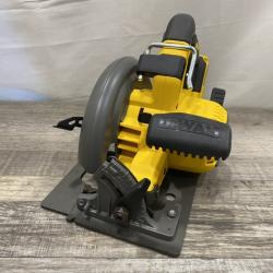 AS-IS DEWALT FLEXVOLT 60V MAX Cordless Brushless 7-1/4 in. Circular Saw with Brake (Tool Only)