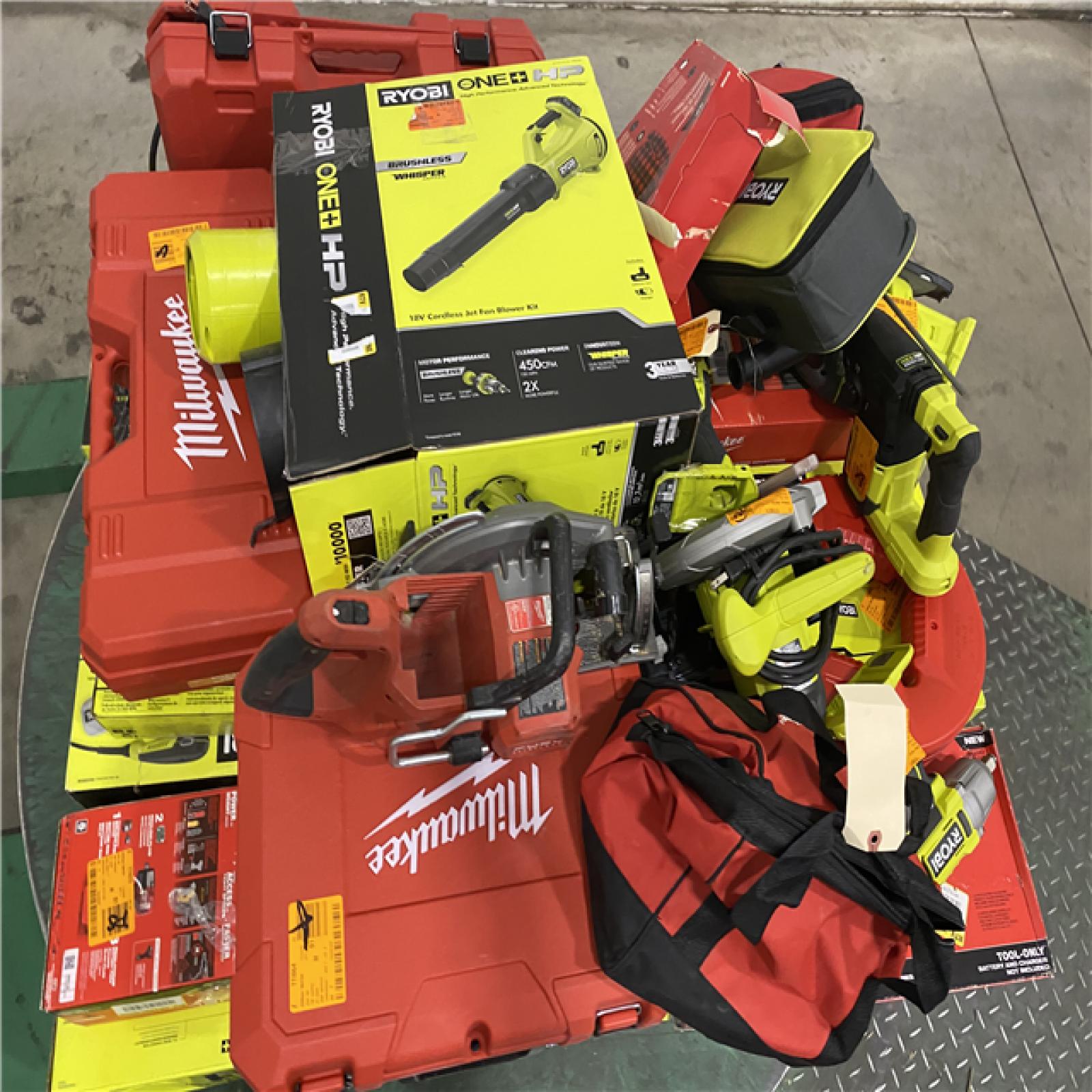 Dallas Location - As-Is Tool Pallet