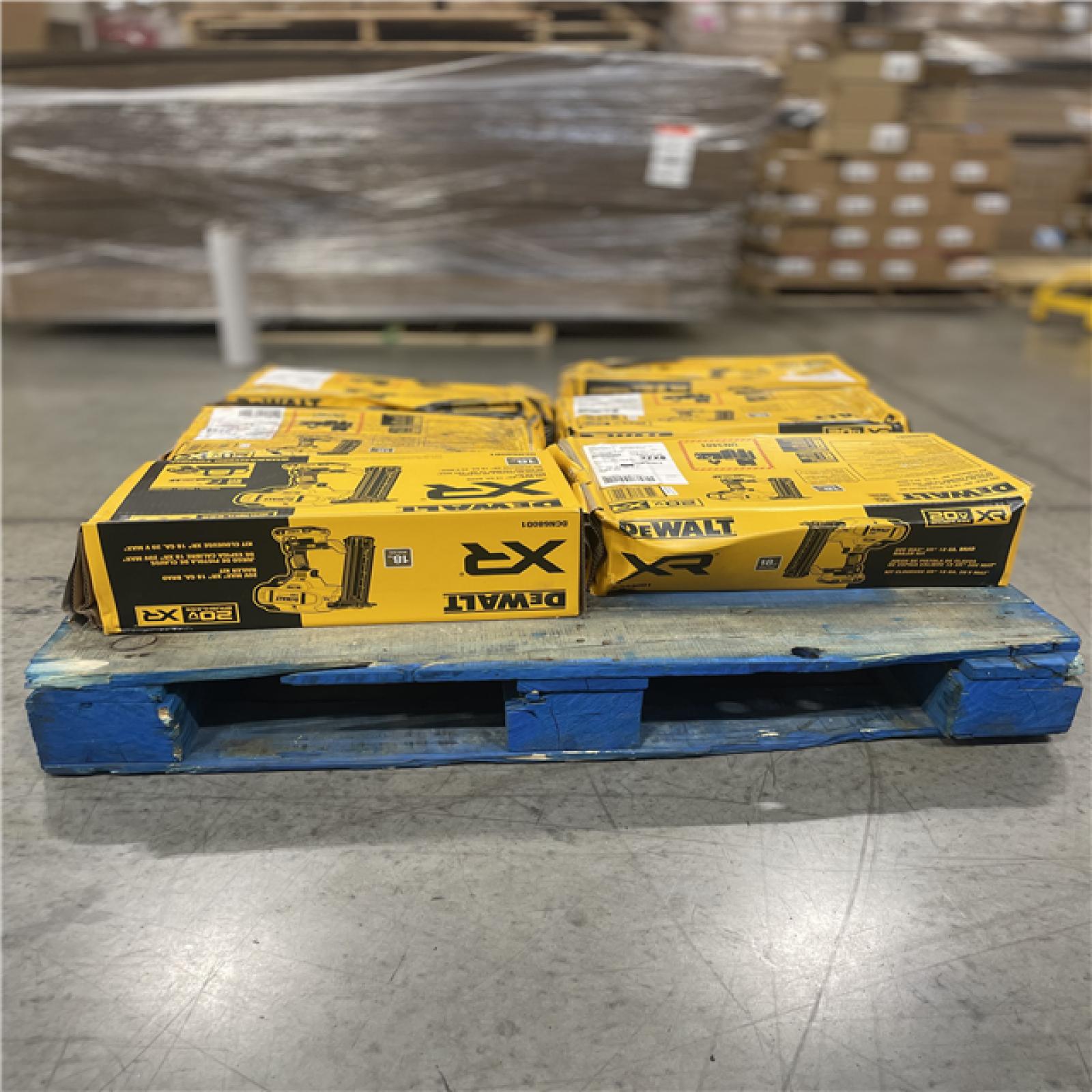DALLAS LOCATION- DEWALT 20 V MAX 18 GA. BRAD NAILER KIT PALLET( 6 UNITS)