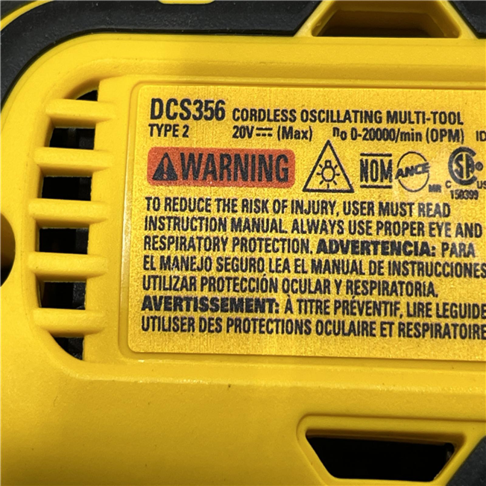 AS-IS DEWALT 20V MAX XR Cordless Brushless 3-Speed Oscillating Multi Tool Kit