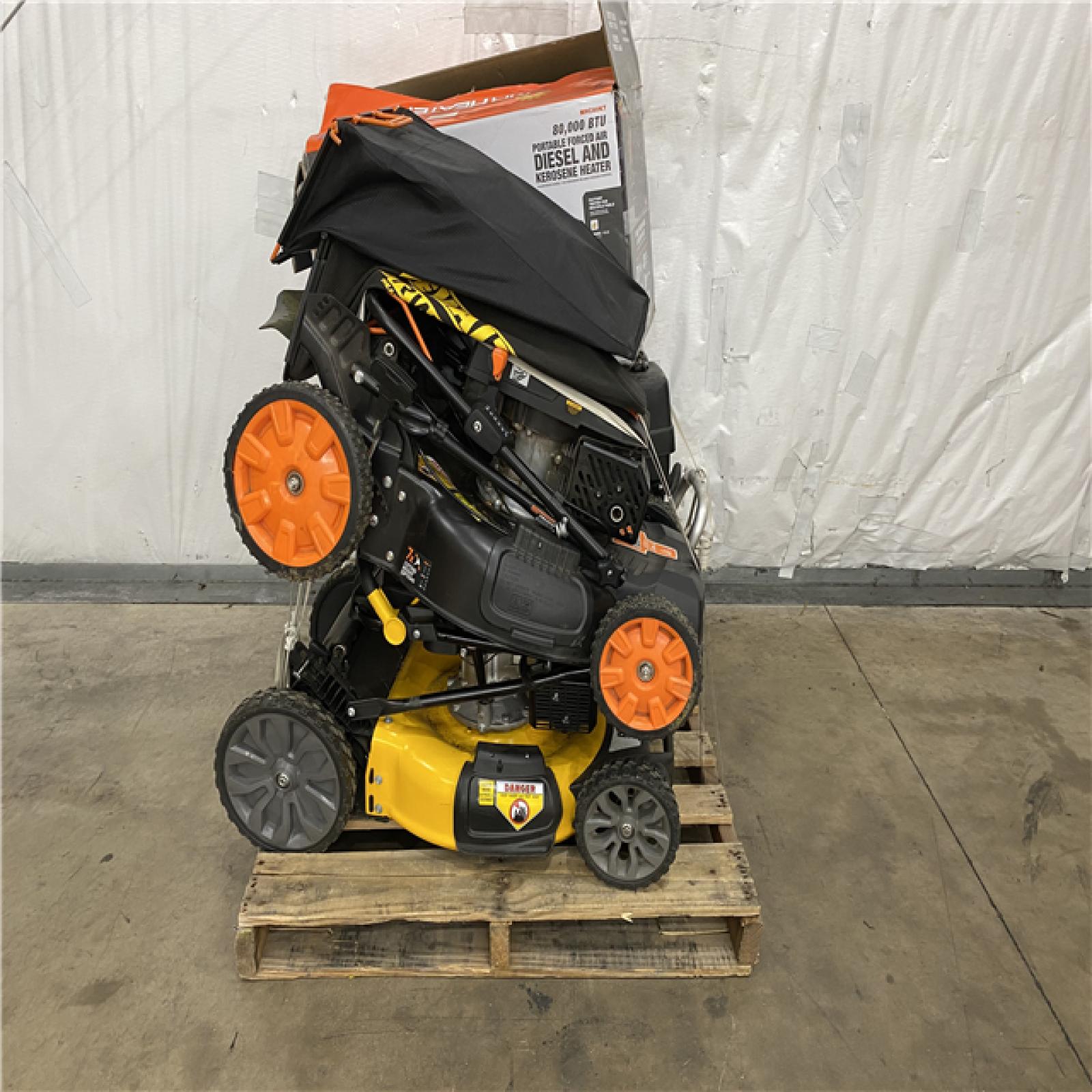 Houston Location - AS-IS Outdoor Pallet