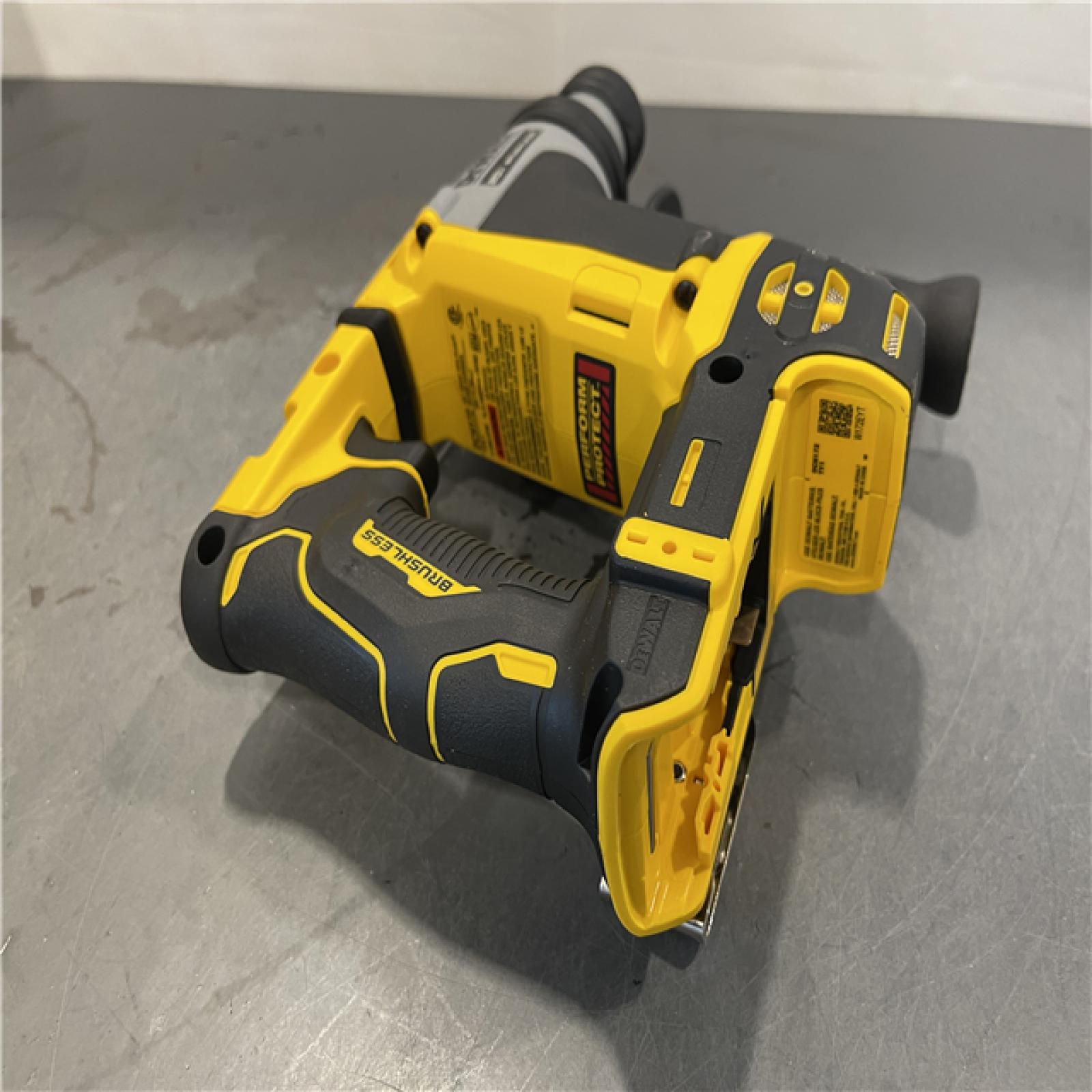 AS-IS - Dewalt ATOMIC 20V MAX Cordless Brushless Ultra-Compact 5/8 in. SDS Plus Hammer Drill