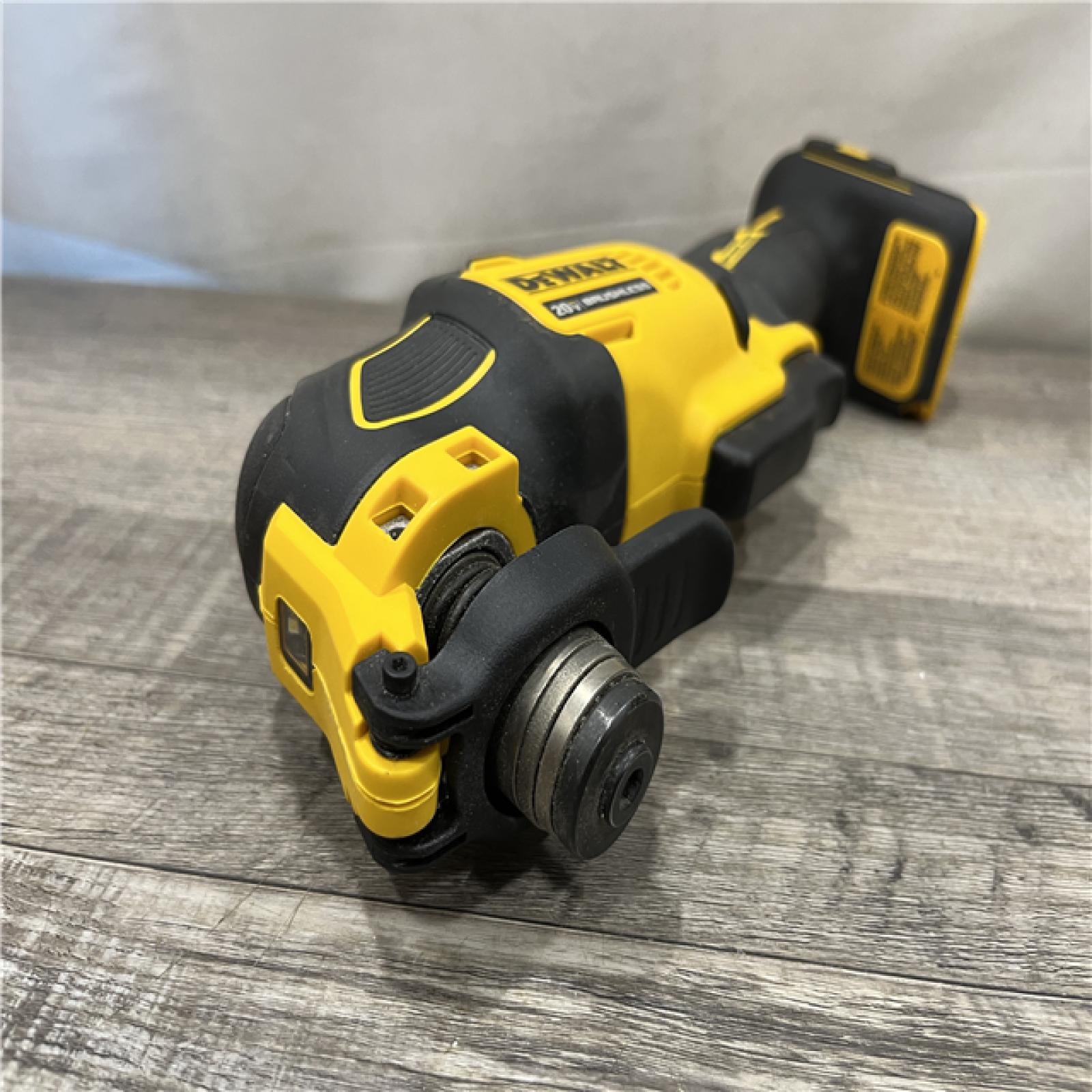 AS-IS DEWALT ATOMIC 20V MAX Cordless Brushless Oscillating Multi Tool (Tool Only)