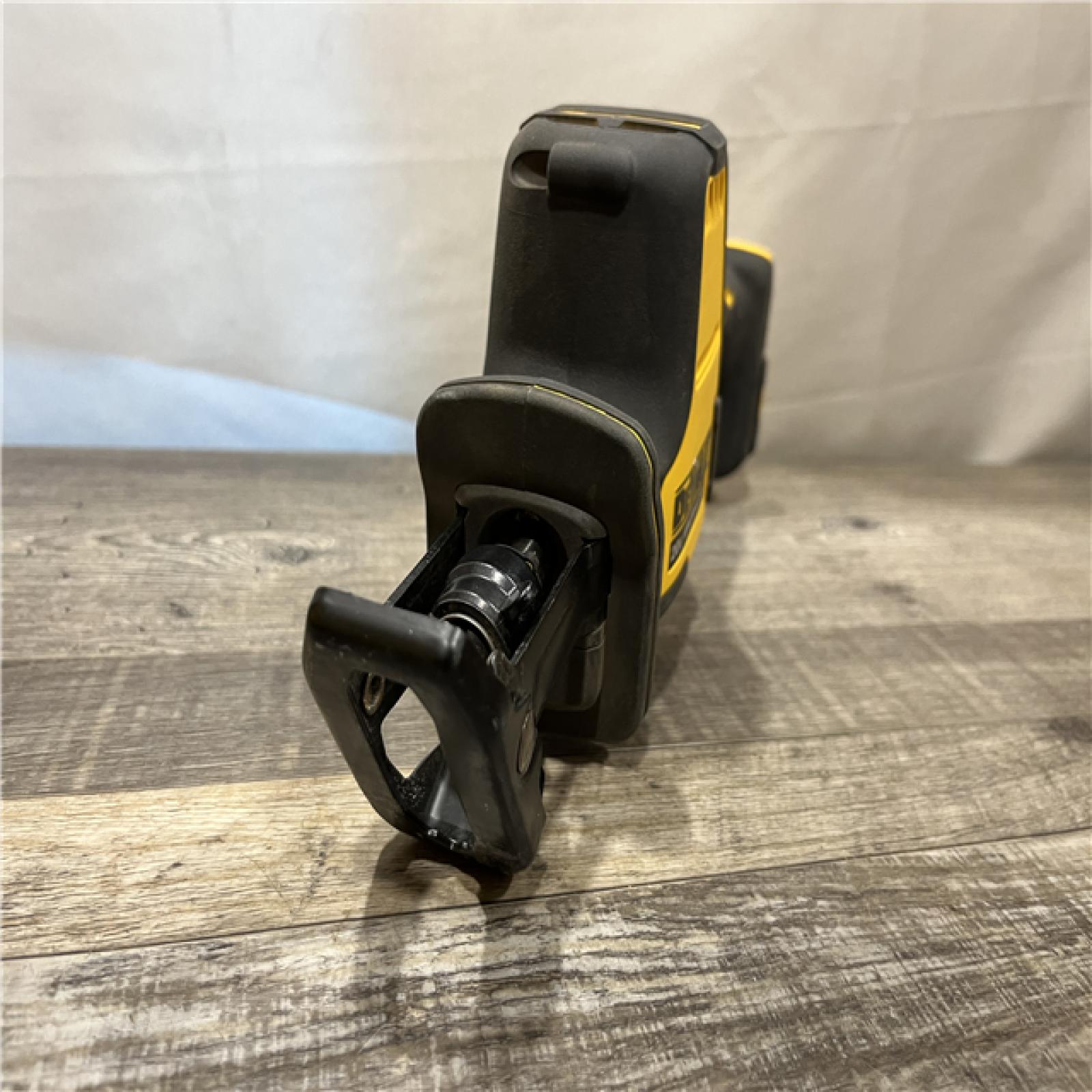 AS-IS DEWALT ATOMIC 20V MAX Cordless Brushless Compact Reciprocating Saw (Tool Only)