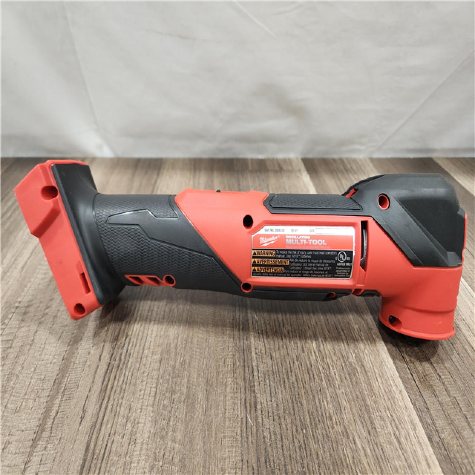 AS-IS- Milwaukee 18V Cordless Brushless Oscillating Multi-Tool (Tool Only)