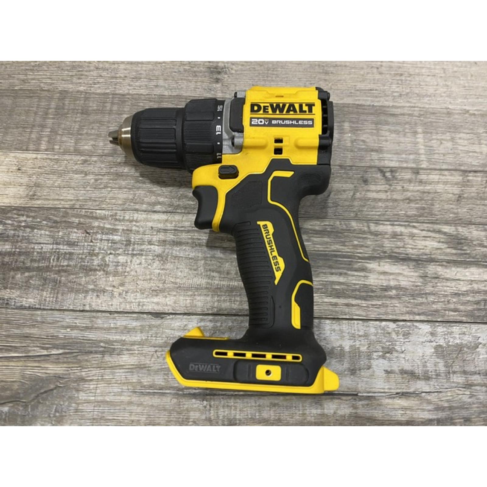 AS-IS DEWALT Atomic 20V Lithium-Ion Cordless Compact 1/2 in. Drill/Driver Kit