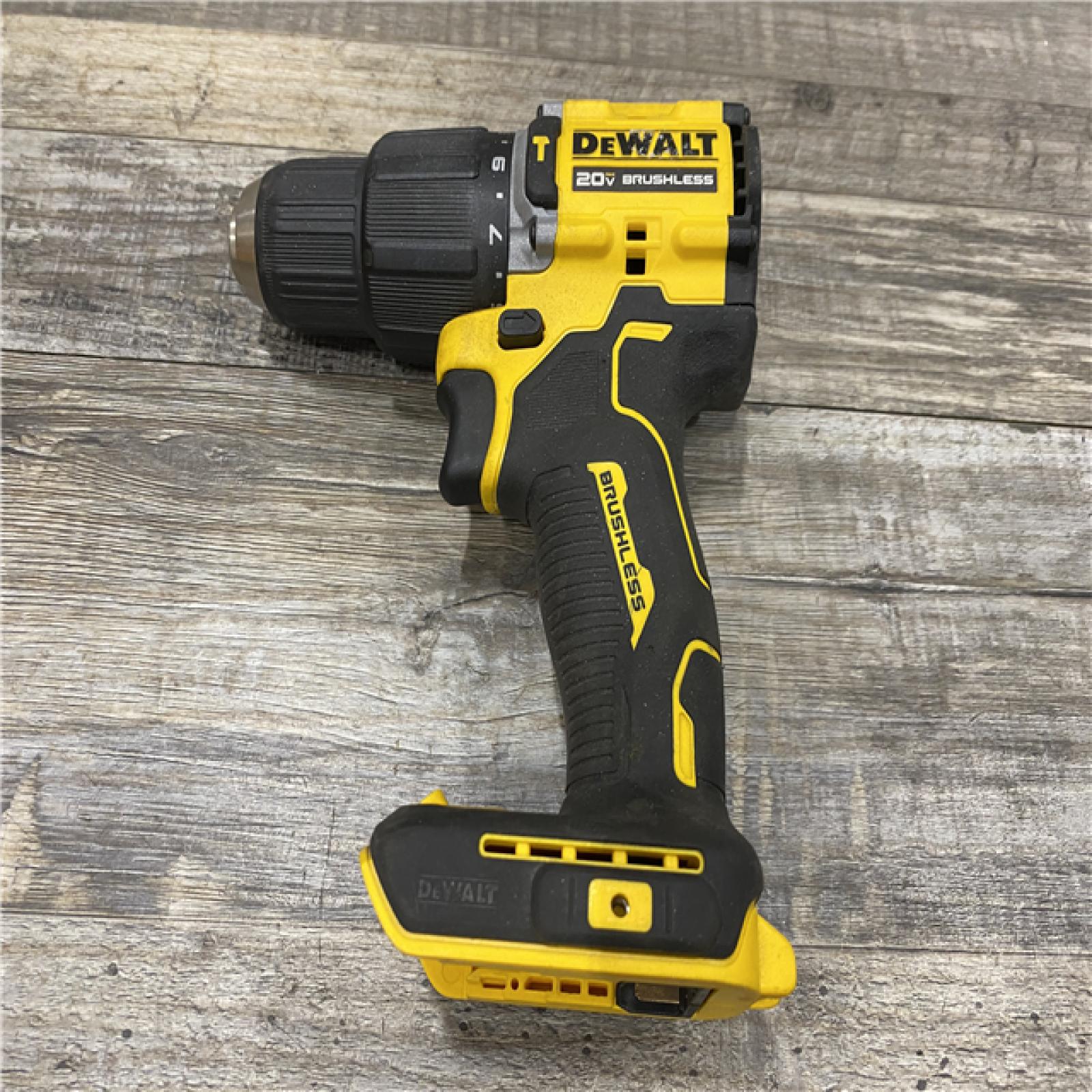 AS-IS DEWALT ATOMIC 20V Lithium-Ion Cordless 1/2 in. Hammer Drill Kit