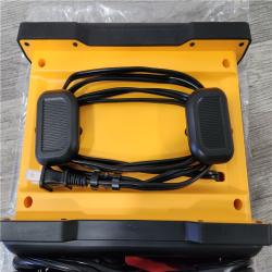 Phoenix Location DEWALT Professional 30 Amp Battery Charger, 3 Amp Battery Maintainer with 100 Amp Engine Start