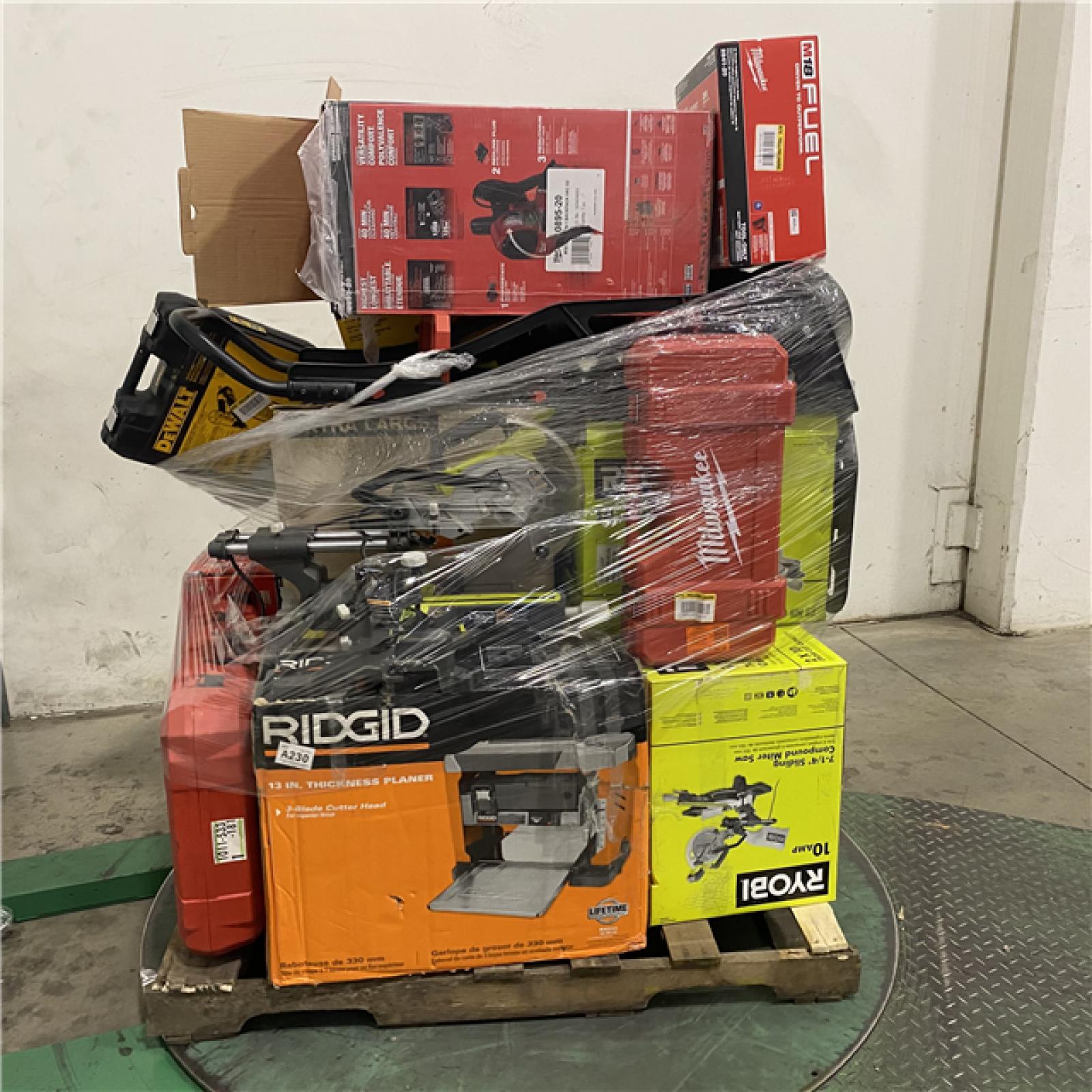 Dallas Location - As-Is Tool Pallet