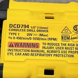 AS-IS DEWALT Atomic 20V Lithium-Ion Cordless Compact 1/2 in. Drill/Driver Kit