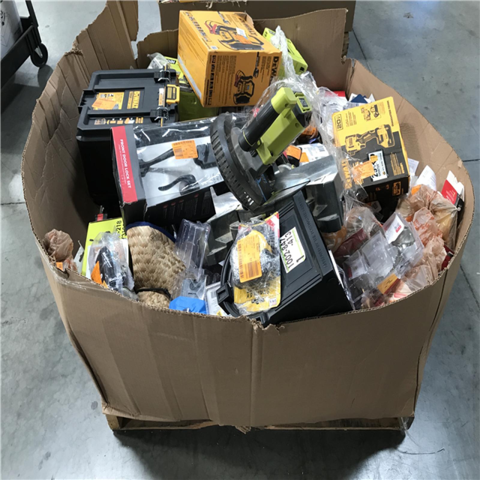 CALIFORNIA AS-IS HARDWARE & TOOL PALLET