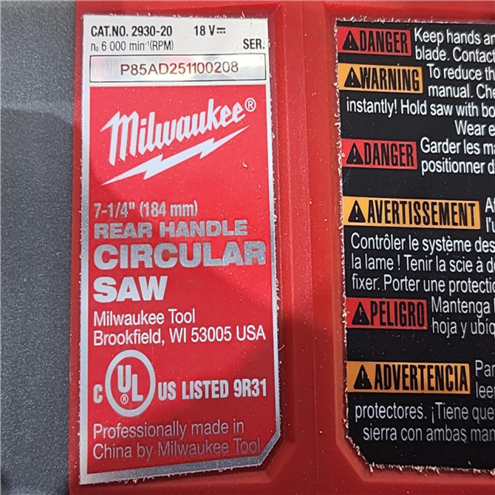 HOUSTON LOCATION - AS-IS MILWAUKEE 7-1/4 REAR HANDLE CIRCULAR SAW (TOOL ONLY)
