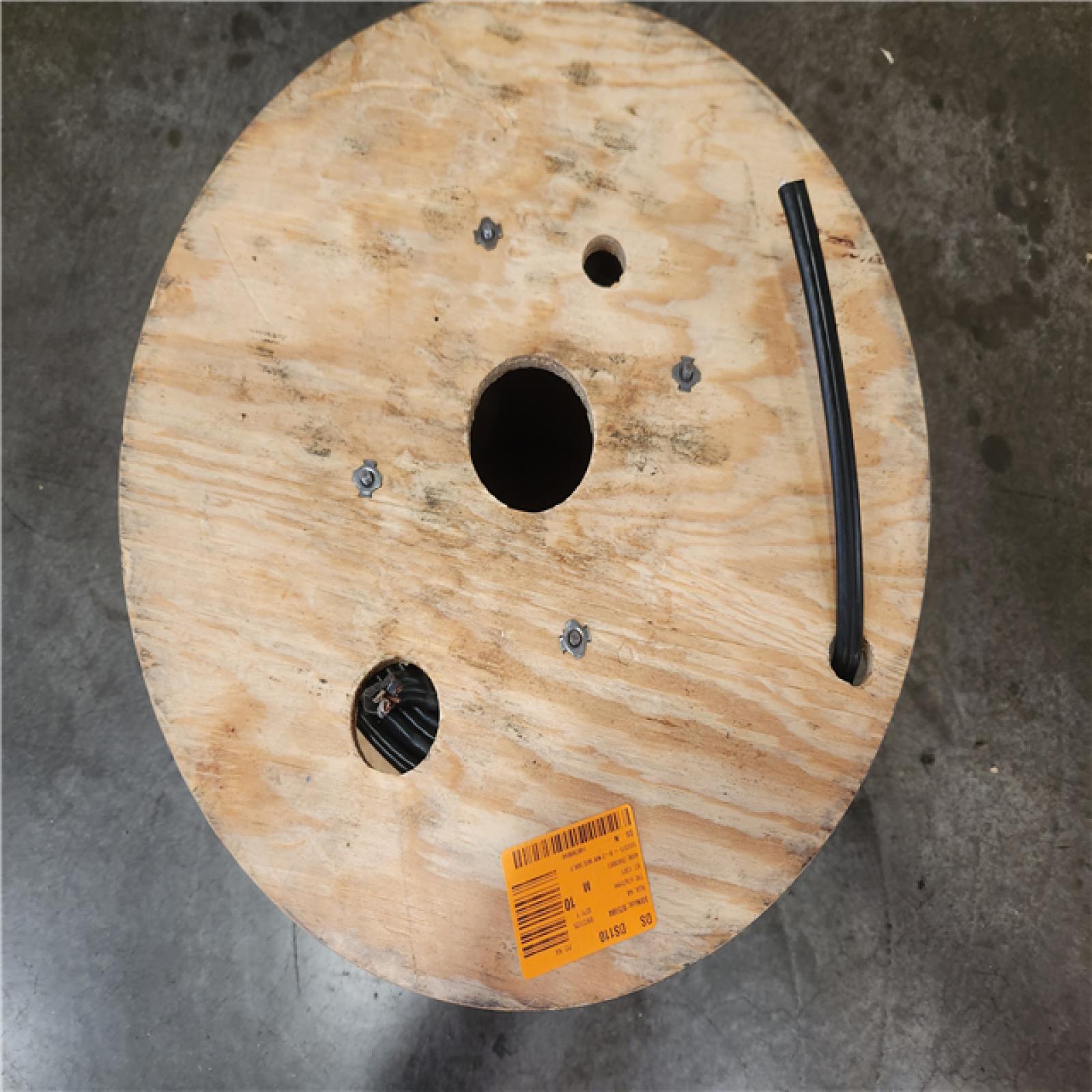 Phoenix AS-IS Southwire 500 ft. 8/2 Stranded Romex SIMpull CU NM-B W/G Wire