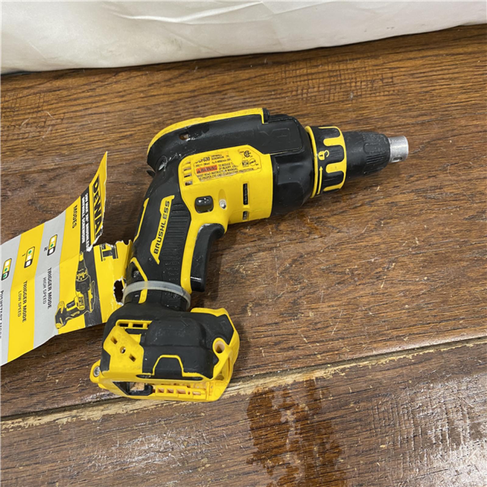 AS-IS DeWalt DCF630B 20V Cordless Brushless Screw Gun (Tool Only)