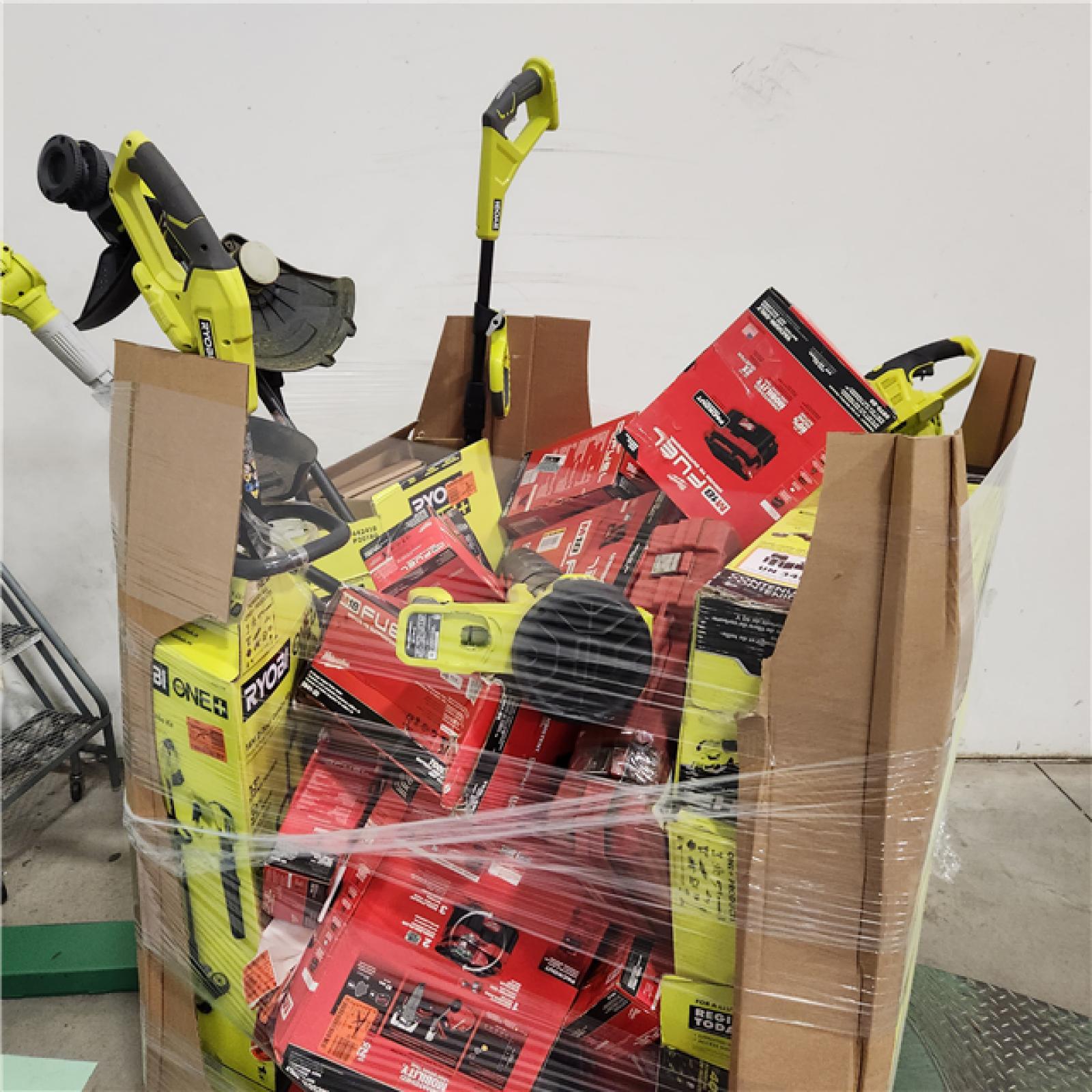 Dallas Location - As-Is Tool Pallet