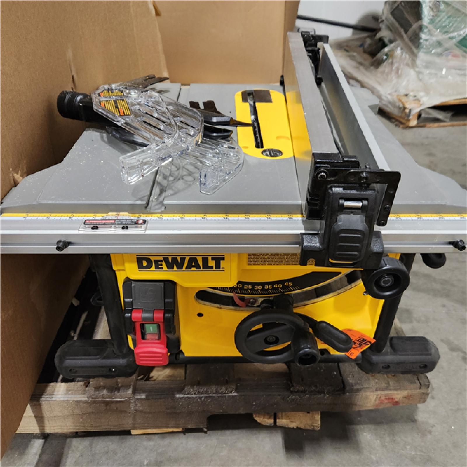 As-Is- DEWALT 15 Amp Corded 8-1/4 in. Compact Portable Jobsite Tablesaw