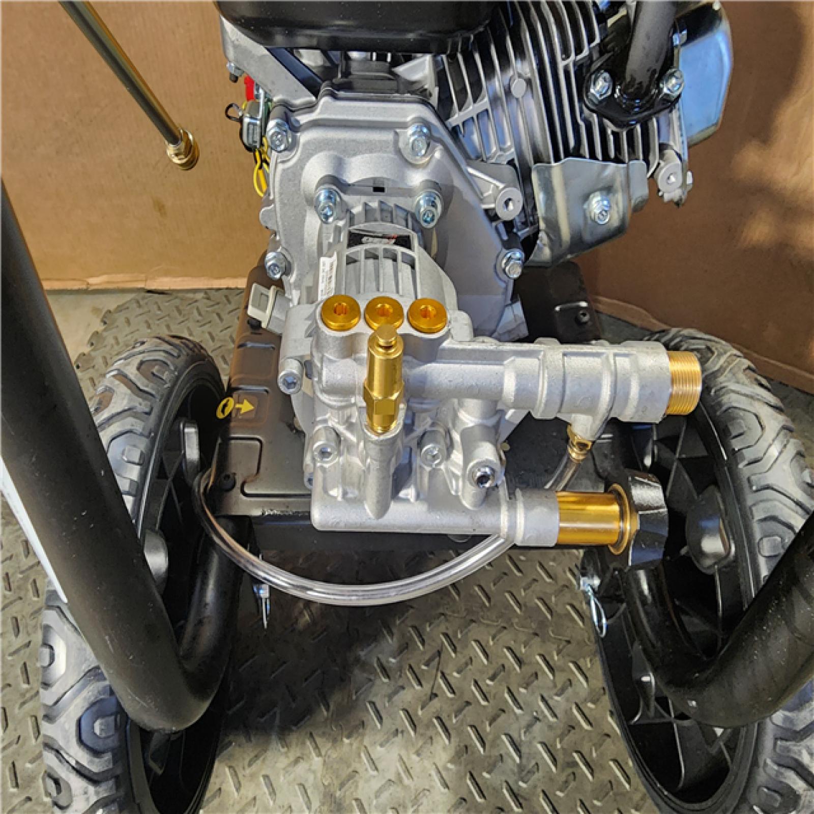 HOUSTON LOCATION - AS-IS DEWALT 3400 PSI 2.5 GPM Gas Cold Water Pressure Washer with 208cc Engine
