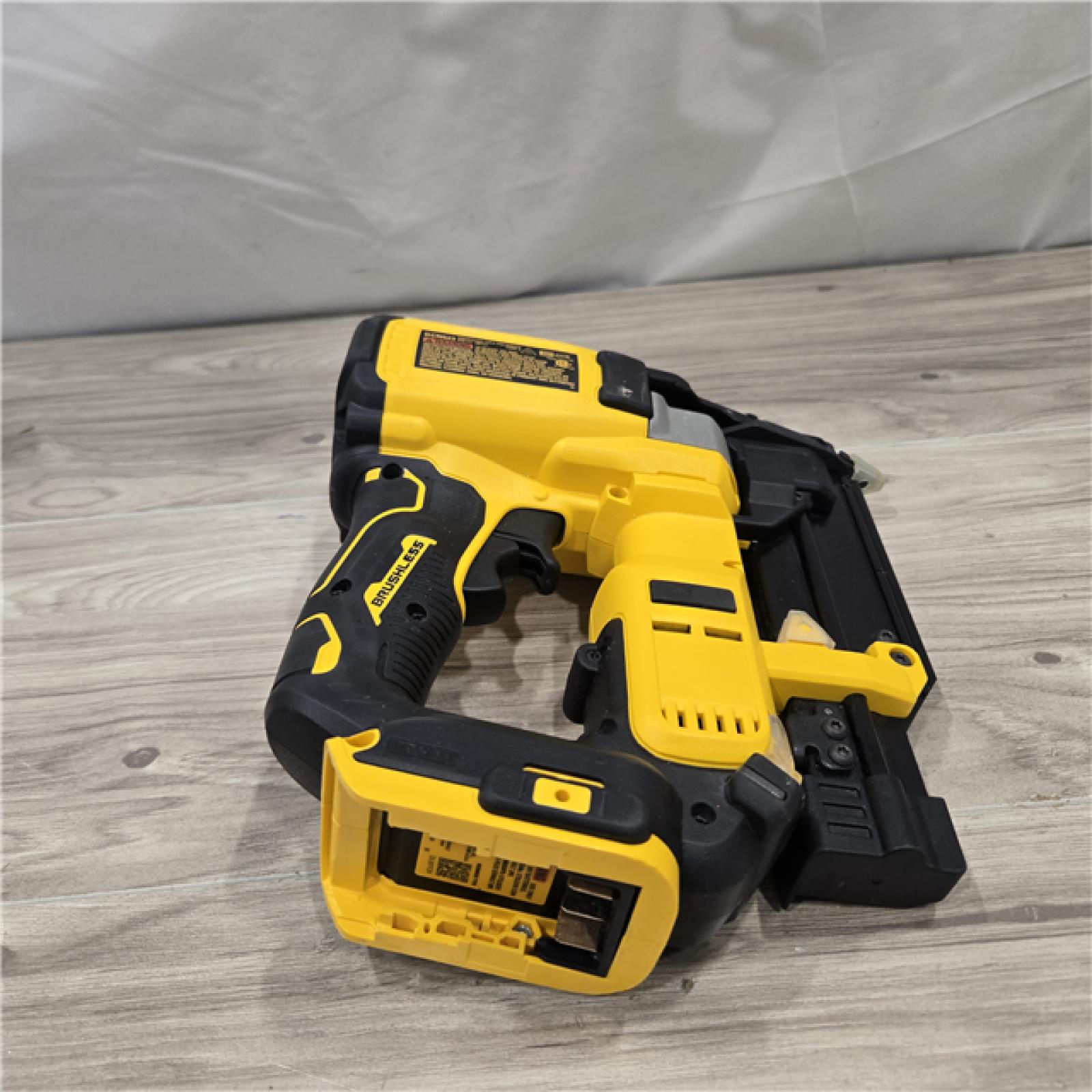 AS-IS DeWalt DCN623D1 20V MAX Atomic Compact Cordless Pin Nailer Kit