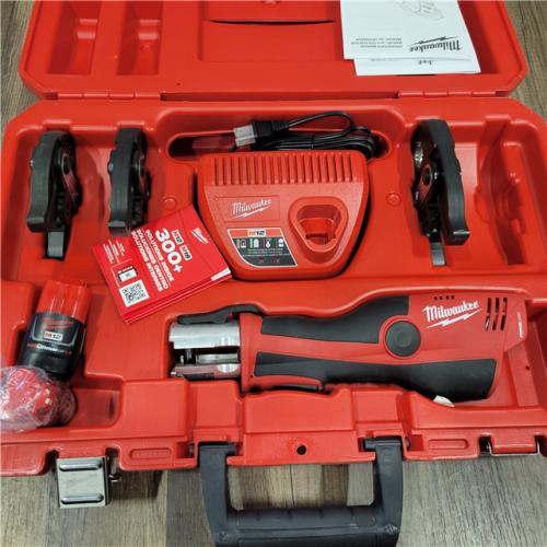 AS-IS  Milwaukee M12 Force Logic Press Tool 1/2 in. to 1 in. Kit