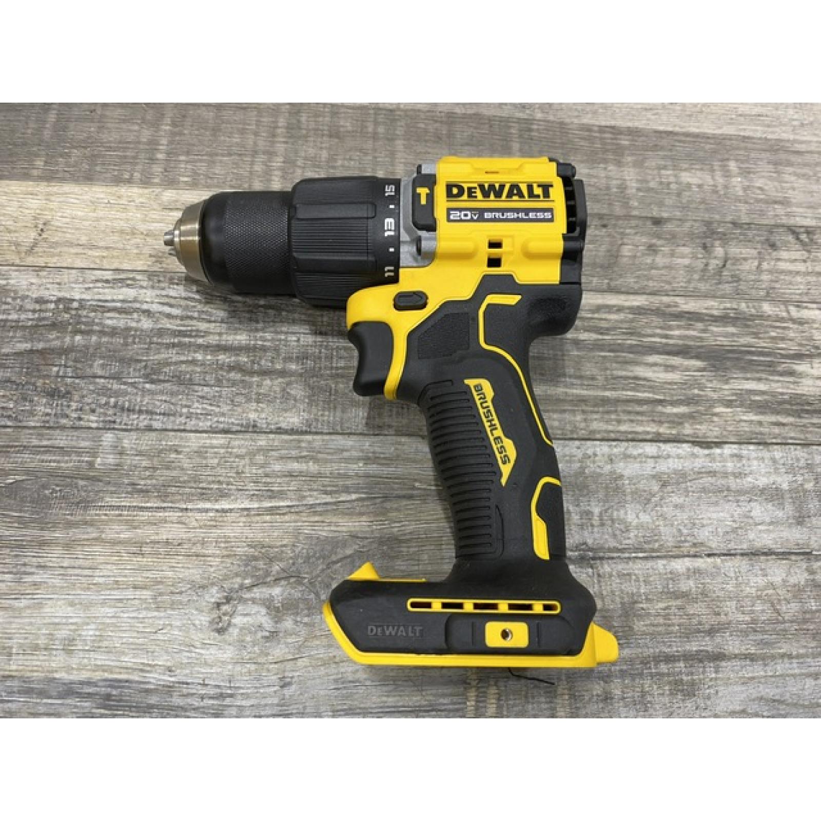 AS-IS DEWALT ATOMIC 20V Lithium-Ion Cordless 1/2 in. Hammer Drill Kit
