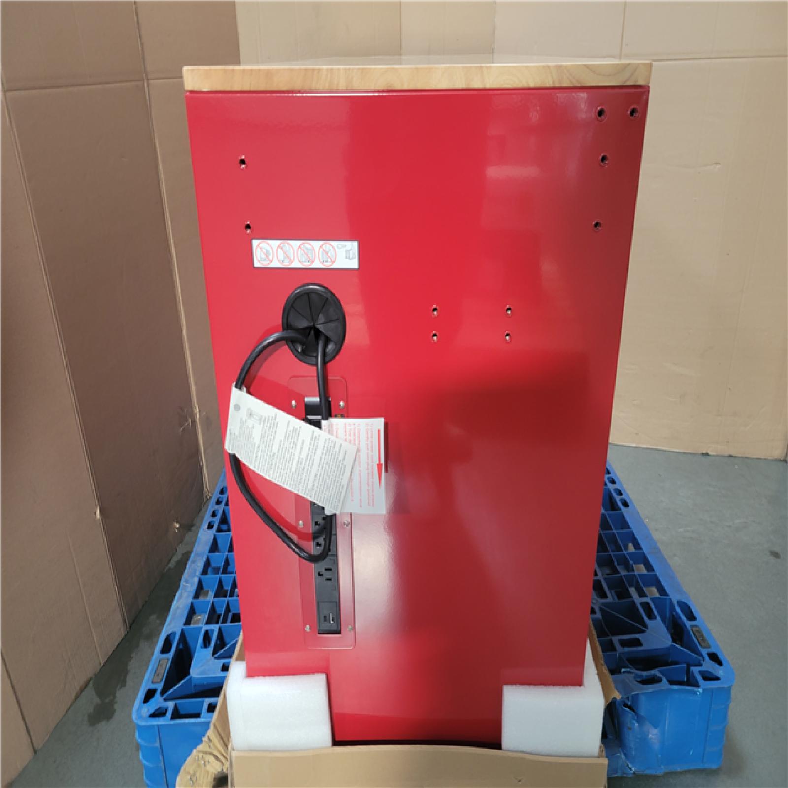 California NEW HUSKY 52 in. 10 Drawer Mobile Workbench with Pegboard