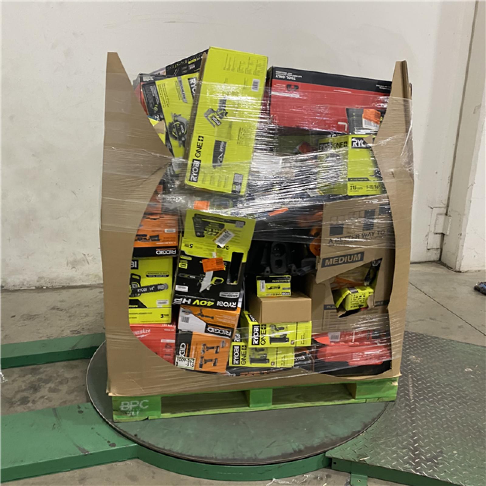 Dallas Location - As-Is Tool Pallet