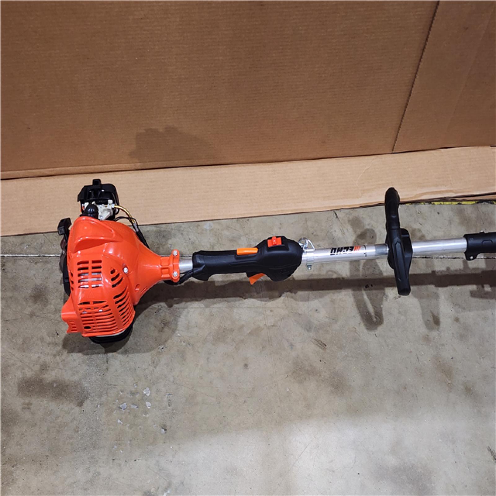 HOUSTON LOCATION - AS-IS (APPEARS LIKE NEW) ECHO 21.2 Cc Gas 2-Stroke Attachment Capable Power Head for Use with Pro Attachment Series