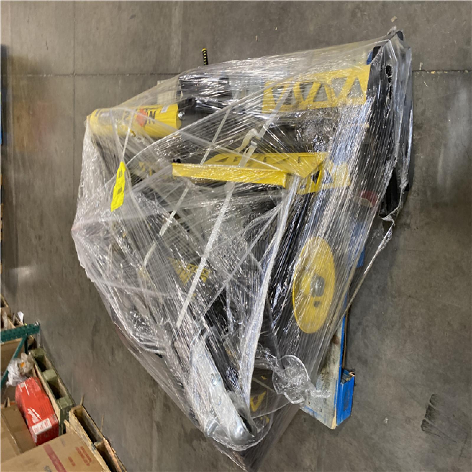 Dallas Location - As-Is Champion Power Equipment 27 Ton 224 cc Gas Log Splitter